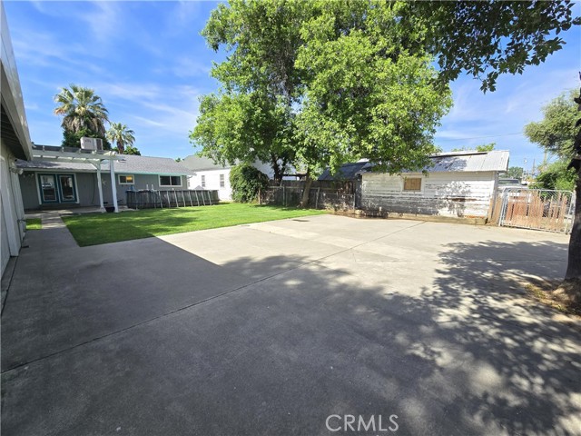 814 Marin Street, Corning CA: https://media.crmls.org/medias/366d681d-1c75-436a-8ec4-02f3dd110122.jpg