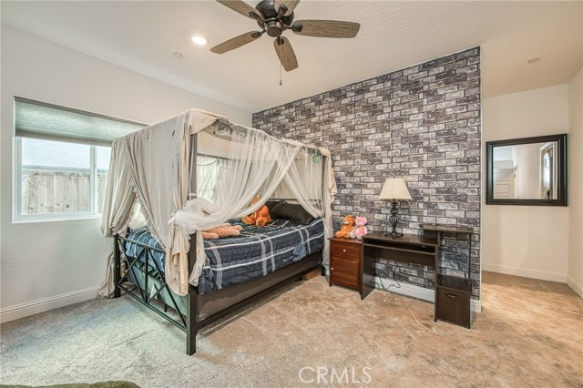 Detail Gallery Image 20 of 46 For 1817 N Phillip, Clovis,  CA 93619 - 5 Beds | 3/1 Baths