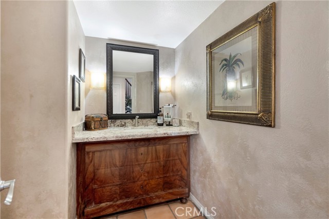 Detail Gallery Image 18 of 63 For 6392 Doral Dr, Huntington Beach,  CA 92648 - 3 Beds | 3/1 Baths