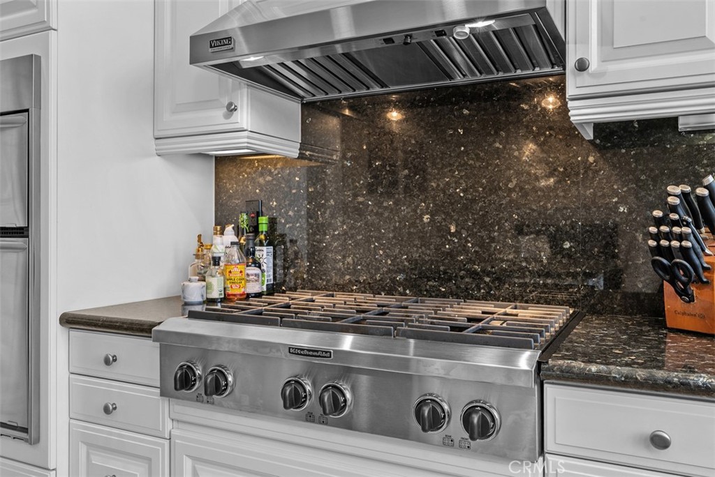 36700c8a 8321 4157 8b51 87e1fa999180