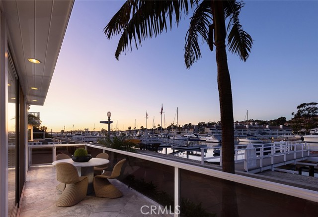 1201 N Bay Front, Newport Beach CA: https://media.crmls.org/medias/36708ec7-b661-4b90-a83e-a4c450b5e302.jpg