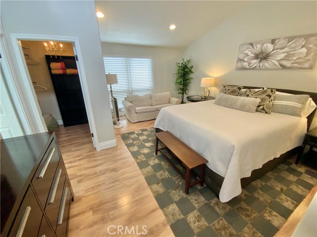 Detail Gallery Image 15 of 39 For 611 1/2 Orchid Ave, Corona Del Mar,  CA 92625 - 3 Beds | 2/1 Baths