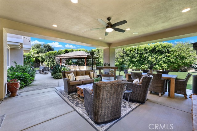 Image 47 of 60 For 29321 Via Zamora