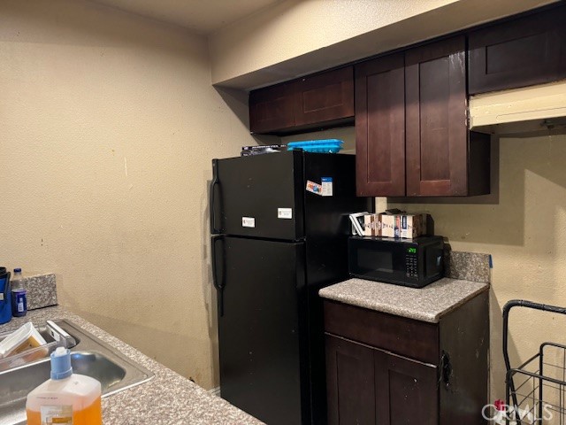 Detail Gallery Image 6 of 7 For 3474 Rainbow Ln, Highland,  CA 92346 - 2 Beds | 1 Baths