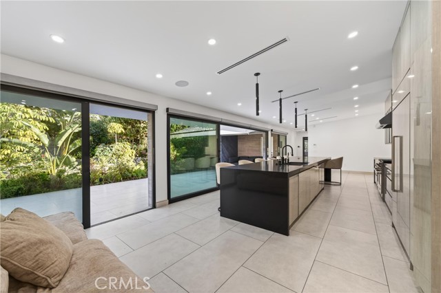 Detail Gallery Image 20 of 62 For 20431 Germain, Chatsworth,  CA 91311 - 5 Beds | 3/1 Baths