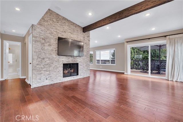 Detail Gallery Image 3 of 30 For 92 Cottonwood, Rolling Hills Estates,  CA 90274 - 3 Beds | 3 Baths