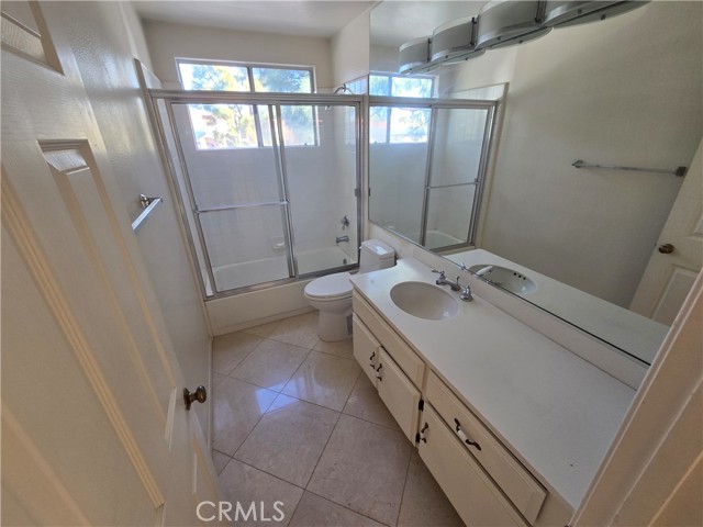 Detail Gallery Image 9 of 31 For 18 Laconia, Irvine,  CA 92614 - 3 Beds | 2/1 Baths