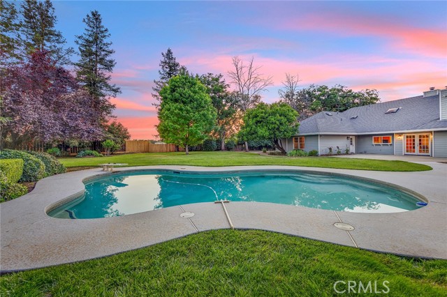 Detail Gallery Image 2 of 60 For 3031 Alamo Ave, Chico,  CA 95973 - 5 Beds | 4 Baths