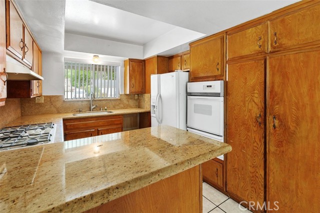 Detail Gallery Image 14 of 29 For 786 Spruce, Riverside,  CA 92507 - 4 Beds | 2 Baths