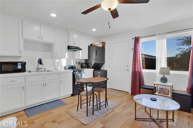 Detail Gallery Image 26 of 47 For 12887 Sholic, Apple Valley,  CA 92308 - 3 Beds | 2/1 Baths