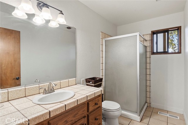 Detail Gallery Image 16 of 52 For 14177 Racine Cir, Magalia,  CA 95954 - 4 Beds | 3 Baths