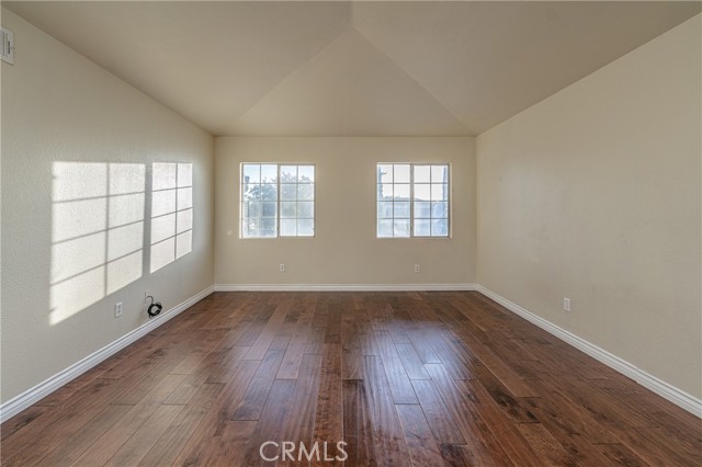 Detail Gallery Image 16 of 34 For 12194 Stonegate Dr, Victorville,  CA 92392 - 3 Beds | 2/1 Baths