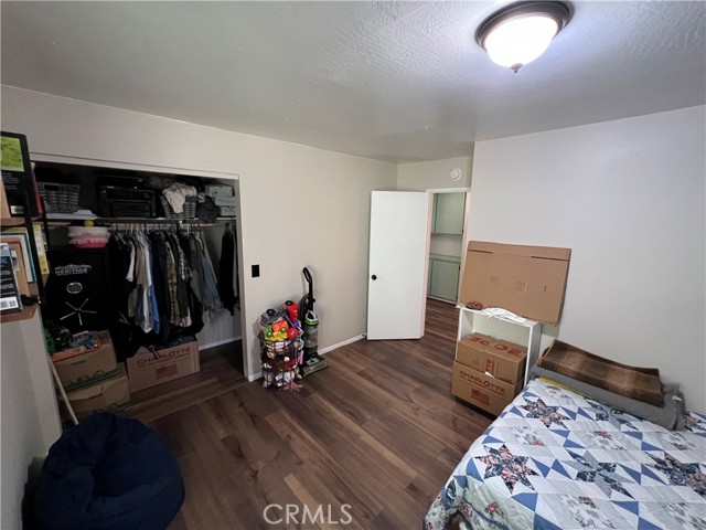 24792 Bernard Drive, Crestline CA: https://media.crmls.org/medias/367472eb-7378-4c0e-b624-c2c8e4d9aaa3.jpg