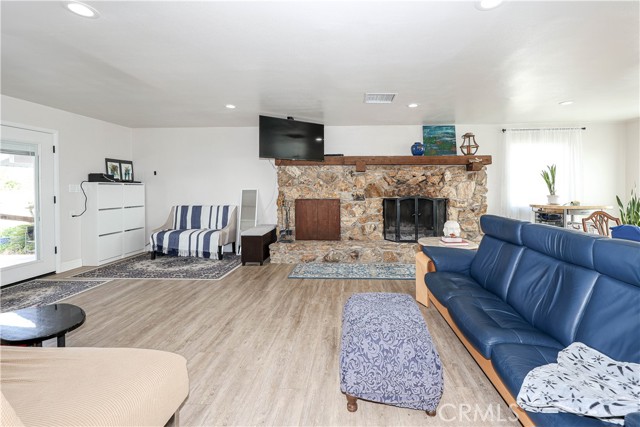 Detail Gallery Image 17 of 75 For 10170 Road 29, Madera,  CA 93637 - 3 Beds | 2/1 Baths