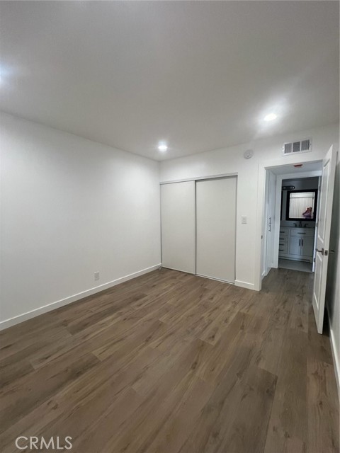 8847 Willis, 32 photo 11