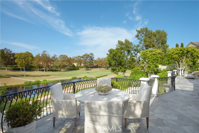 Detail Gallery Image 40 of 48 For 2 Royal Saint George Rd, Newport Beach,  CA 92660 - 5 Beds | 5/2 Baths