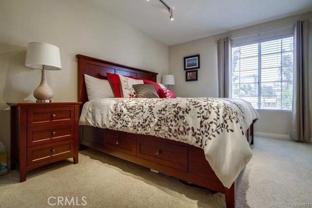 Detail Gallery Image 7 of 22 For 21550 Burbank Bld #205,  Woodland Hills,  CA 91367 - 2 Beds | 2 Baths