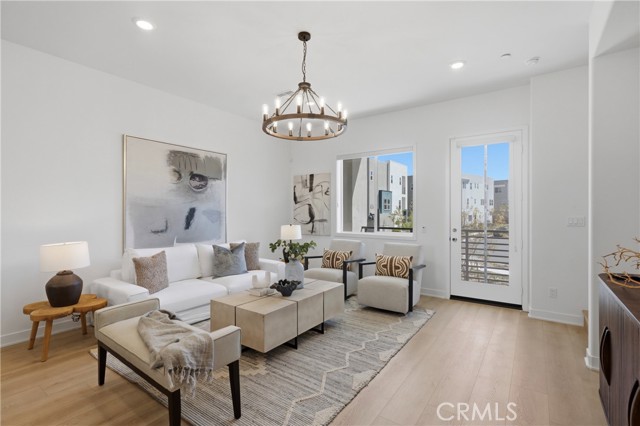 Detail Gallery Image 5 of 60 For 253 Sash, Irvine,  CA 92618 - 2 Beds | 2/1 Baths