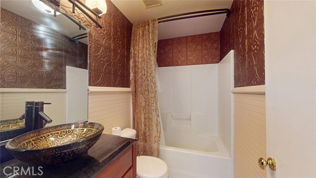 Detail Gallery Image 24 of 39 For 6157 W Avenue J4, Lancaster,  CA 93536 - 3 Beds | 2 Baths