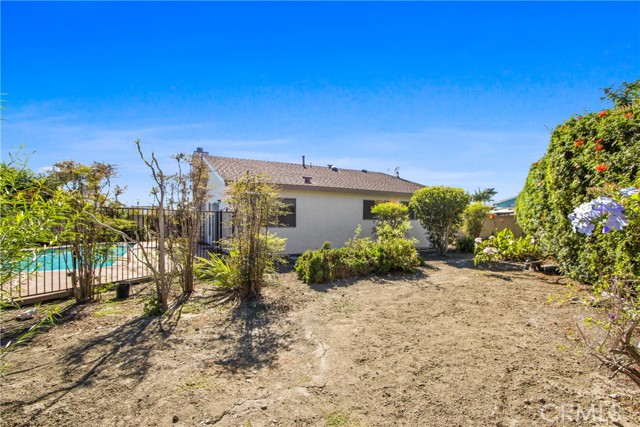 9451 Harcourt Circle, Huntington Beach CA: https://media.crmls.org/medias/3679f595-b0cc-49a1-9373-32e3acd993c0.jpg