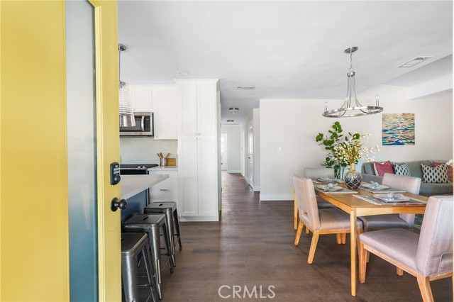 112 W Norwood Place, San Gabriel CA: https://media.crmls.org/medias/367a99cc-4a28-47ff-8891-13af3e295659.jpg