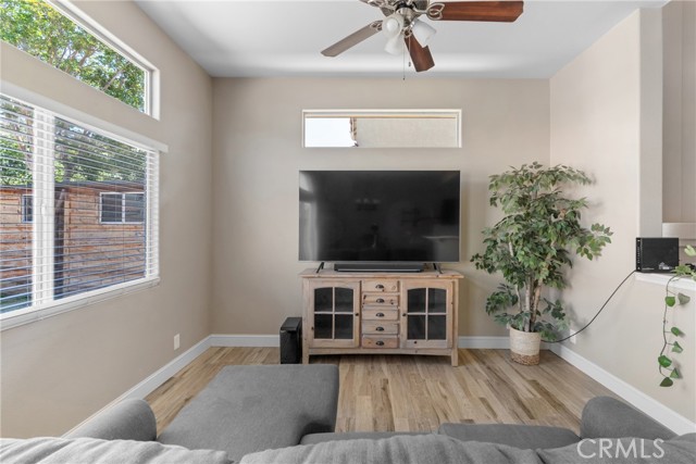 Detail Gallery Image 7 of 41 For 1128 Grass Valley Way, Santa Maria,  CA 93454 - 4 Beds | 3 Baths