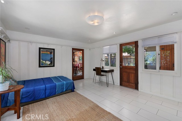 5866 Varna Avenue, Valley Glen CA: https://media.crmls.org/medias/367b5c55-14ee-48ea-ba40-357eb6a68a2b.jpg