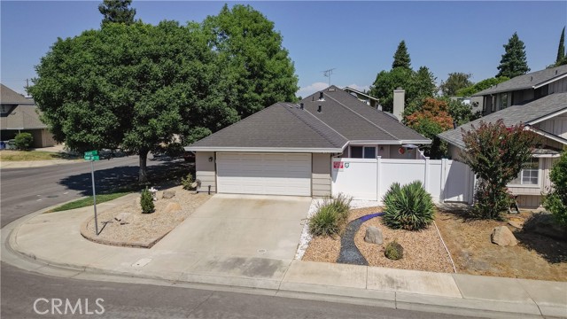 Detail Gallery Image 2 of 52 For 1200 Aspen St, Merced,  CA 95340 - 3 Beds | 2 Baths