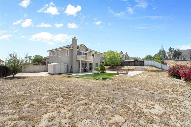 8309 Clover Creek Road, Riverside CA: https://media.crmls.org/medias/367d3b68-9974-4a1f-baee-a4fc0386aa2b.jpg