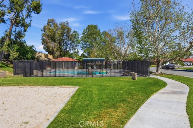 Detail Gallery Image 33 of 36 For 1907 Overland, Colton,  CA 92324 - 3 Beds | 2 Baths