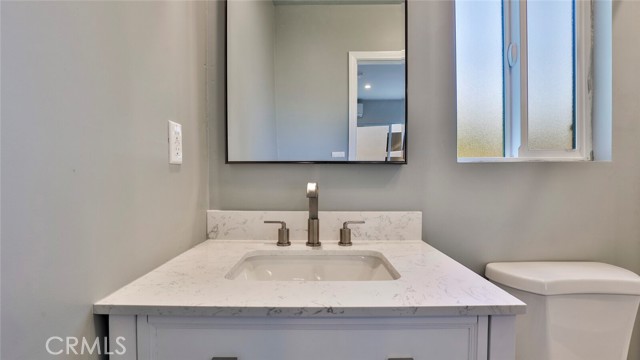 Detail Gallery Image 67 of 75 For 210 N Sparks St, Burbank,  CA 91506 - 4 Beds | 4 Baths