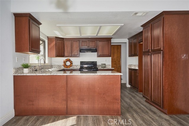 9282 Green Road, Pinon Hills, CA, 92372 9282 Green Road, Pinon Hills, CA, 92372