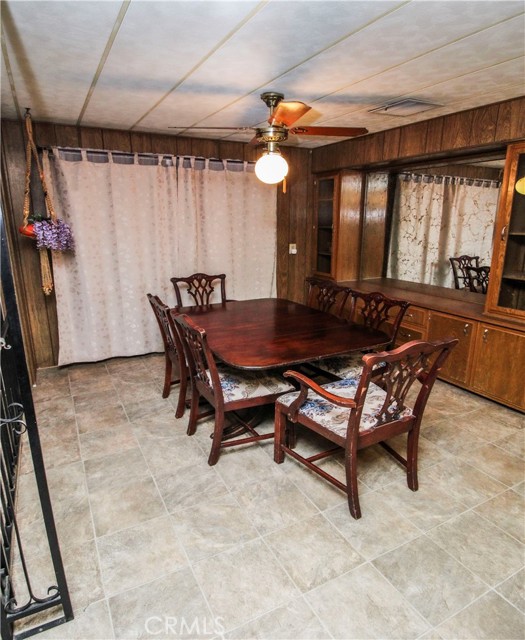 Detail Gallery Image 7 of 25 For 13829 Riviera, Victorville,  CA 92395 - 2 Beds | 2 Baths