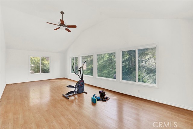 Image 19 of 56 For 7130 Colter Circle