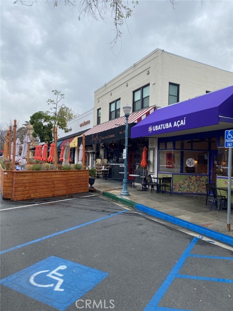 Detail Gallery Image 2 of 12 For 128 Yale Ave, Claremont,  CA 91711 - 2 Beds | 1 Baths