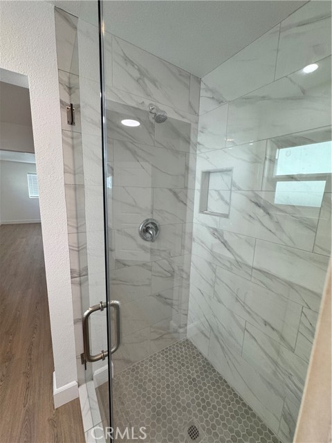 Detail Gallery Image 18 of 21 For 122 46th St #B,  Newport Beach,  CA 92663 - 3 Beds | 2 Baths