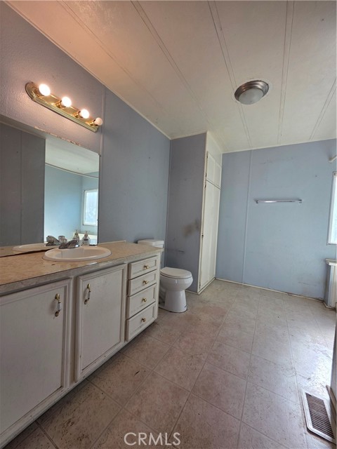 Detail Gallery Image 23 of 25 For 350 San Jacinto #92,  Perris,  CA 92571 - 4 Beds | 2 Baths