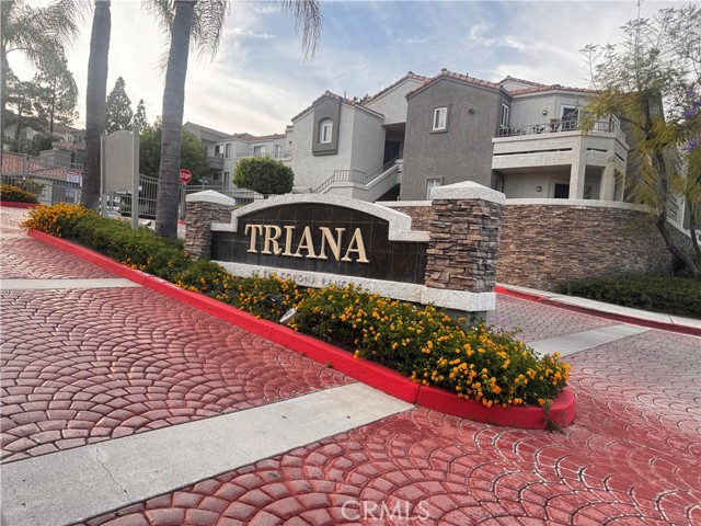 Detail Gallery Image 31 of 31 For 1980 Las Colinas Cir #301,  Corona,  CA 92879 - 2 Beds | 2 Baths