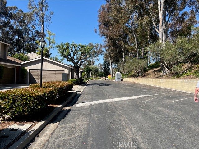 Detail Gallery Image 40 of 43 For 6516 E Camino Vista #1,  Anaheim Hills,  CA 92807 - 3 Beds | 2 Baths