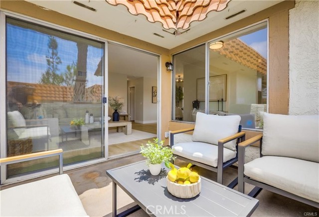 Detail Gallery Image 15 of 18 For 22701 via Castilla, Lake Forest,  CA 92630 - 2 Beds | 1 Baths
