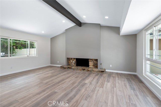 22796 Avenue San Luis, Woodland Hills (los Angeles), CA, 91364 22796 Avenue San Luis, Woodland Hills (los Angeles), CA, 91364