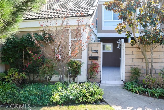 Front Image Thumbnail for CRPW26065677