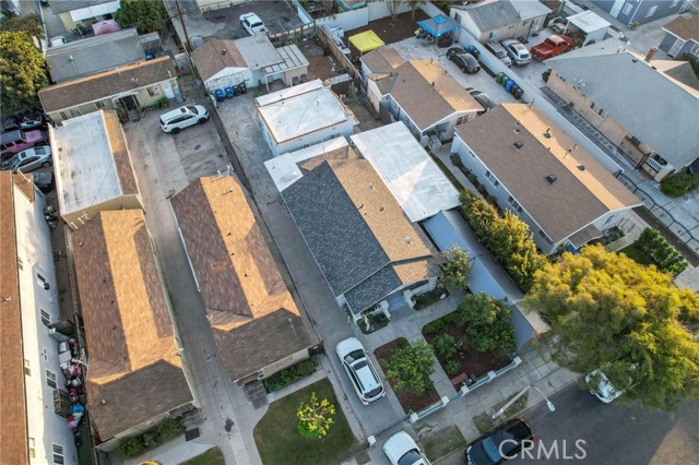 Detail Gallery Image 4 of 41 For 818 W 65th, Los Angeles,  CA 90044 - – Beds | – Baths