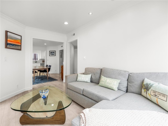 Detail Gallery Image 15 of 32 For 309 20th Pl, Manhattan Beach,  CA 90266 - 3 Beds | 2 Baths
