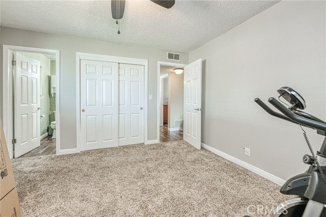 1430 W Bush Street, Lemoore CA: https://media.crmls.org/medias/368443a0-870e-4a6f-80c3-0f98235c20d0.jpg