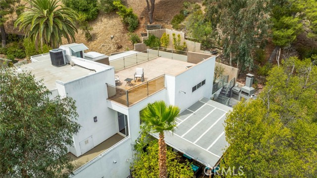 22619 Holanda Road, Woodland Hills CA: https://media.crmls.org/medias/3684d755-e429-41f2-a61d-97d774af3d0b.jpg