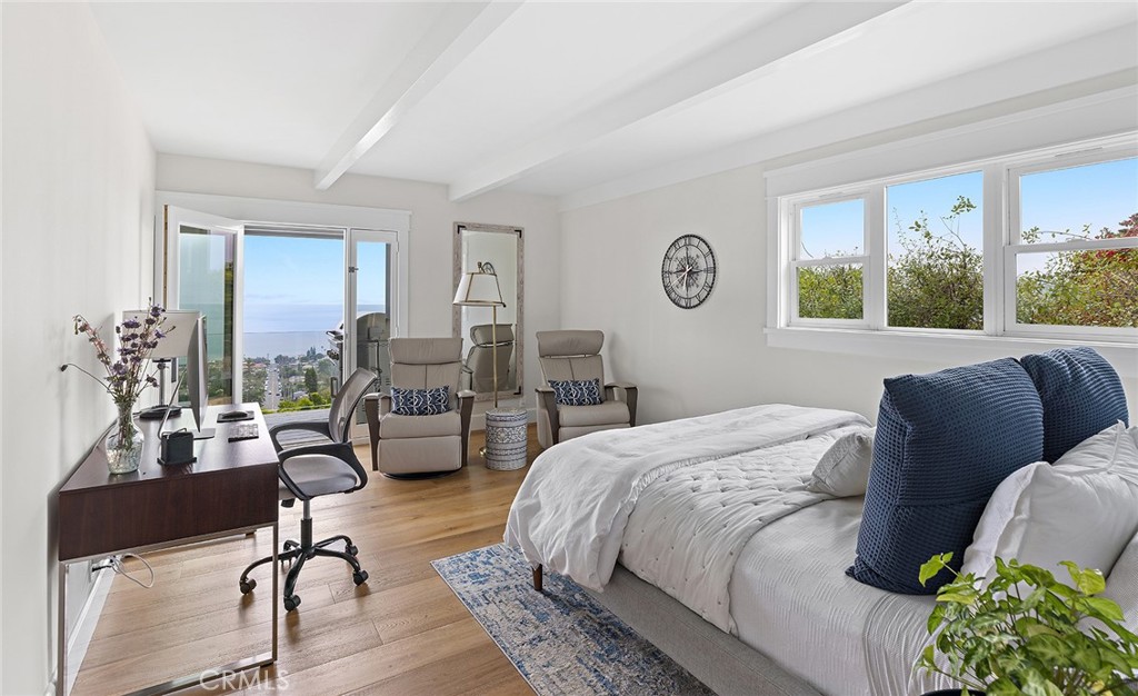 905 Canyon View Drive