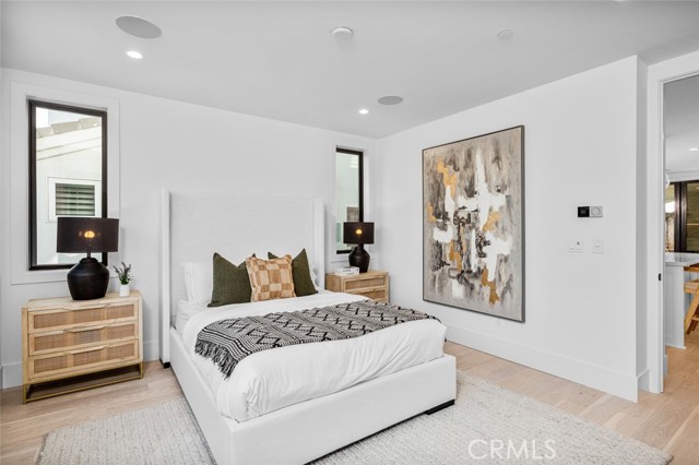 Detail Gallery Image 19 of 41 For 512 Marguerite Ave #B, Corona Del Mar,  CA 92625 - 2 Beds | 2/1 Baths