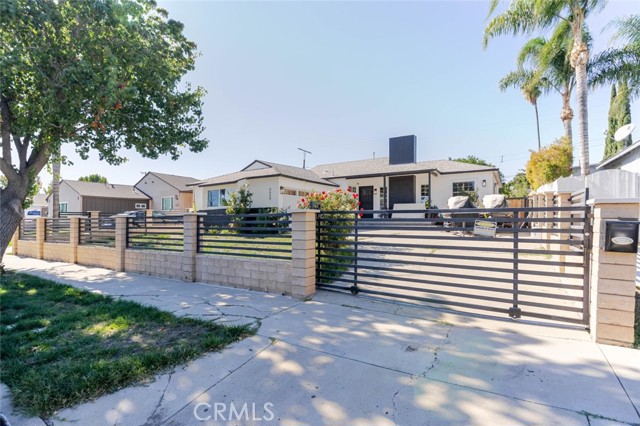 Detail Gallery Image 32 of 34 For 6659 Shirley Ave, Reseda,  CA 91335 - 3 Beds | 2 Baths