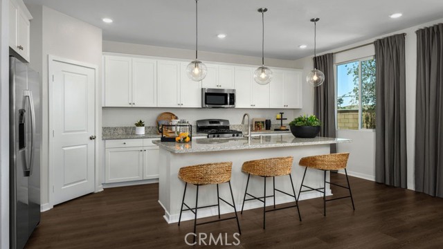 Detail Gallery Image 4 of 17 For 33265 Bistre Ln, French Valley,  CA 92596 - 3 Beds | 2/1 Baths